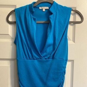 Sleeveless V Neck Top